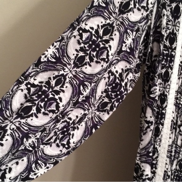 White Stuff Top Size 10 Black and White - Picture 5 of 6